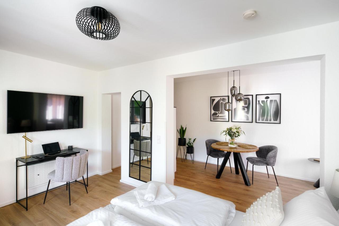 Staytona - Parkpl. - Balkon - Wlan - Netflix - Wfh Taunusstein Eksteriør billede